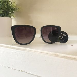 Quay “French KISS” Sunglasses